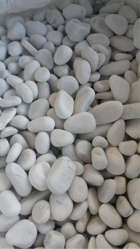White decorative dolomite pebbles